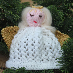 Knit a Christmas angel tree decoration free