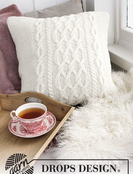 Polar Days Pillow Free Knitting Pattern