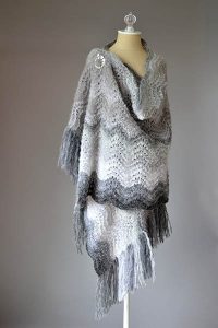 Snowbank Wrap Free Knitting Pattern
