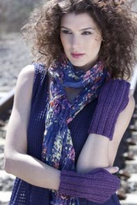 Too Late SAVOY Knit Wristwarmers Free Knitting Pattern