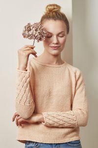 Women’s Seamless Sweater Free Knitting Pattern