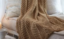 Zigging Knit Throw Free Pattern
