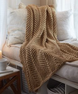 Zigging Knit Throw Free Pattern