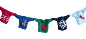 Christmas Jumper Bunting Free Knitting Pattern