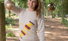 Cracker Jumper Free Christmas Knitting Pattern
