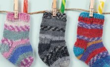 Knitted Mini Stockings Free Pattern