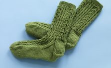 Classic Cable Socks Free Knitting Pattern