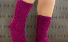 Elegance Socks Free Knitting Pattern
