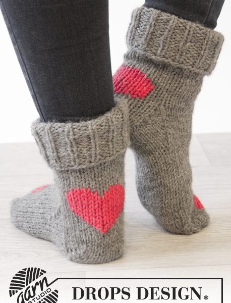 Heart Dance Free Sock Knitting Pattern