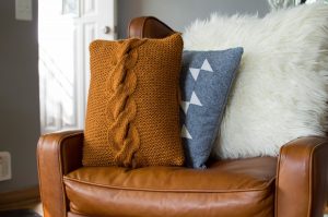 Pumpkin Spice Pillow Free Knitting Pattern