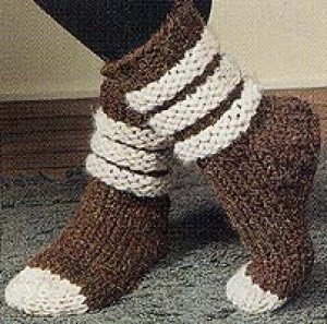 Scrunchy, Slouchy Slipper Socks Free Knitting Pattern