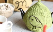 Seed-Stitch Tea Cozy Free Knitting Pattern