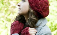 Tivoli Hat and Mitts Free Knitting Pattern
