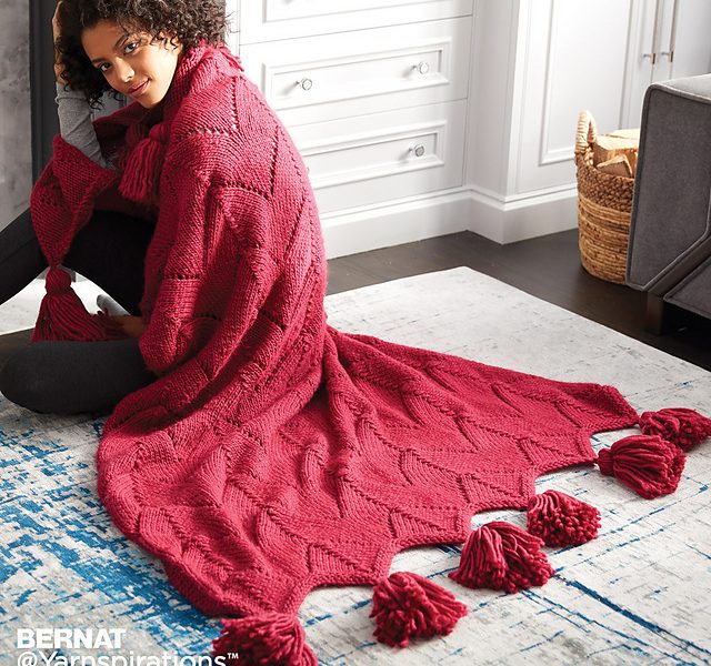 Horseshoe Lace Tasseled Knit Blanket Free Pattern