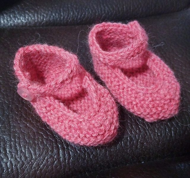 Little Rose Booties Free Knitting Pattern