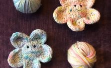 Smiley Flower Free Knitting Pattern