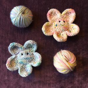 Smiley Flower Free Knitting Pattern
