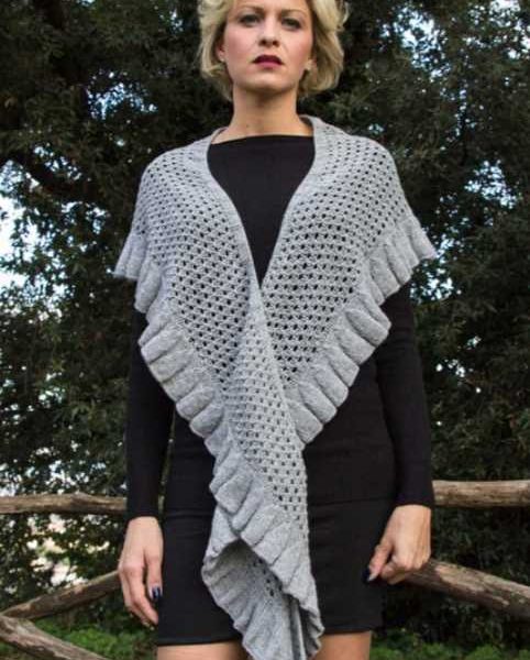 Woolen Lace Shawl with Pleated Edge Free Knitting Pattern