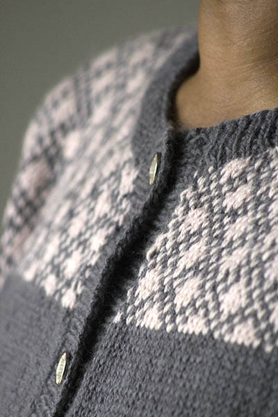 Bellissima Cardigan Free Women's Knitting Pattern