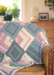 Free Knitting Pattern for a Mitred Square Blanket
