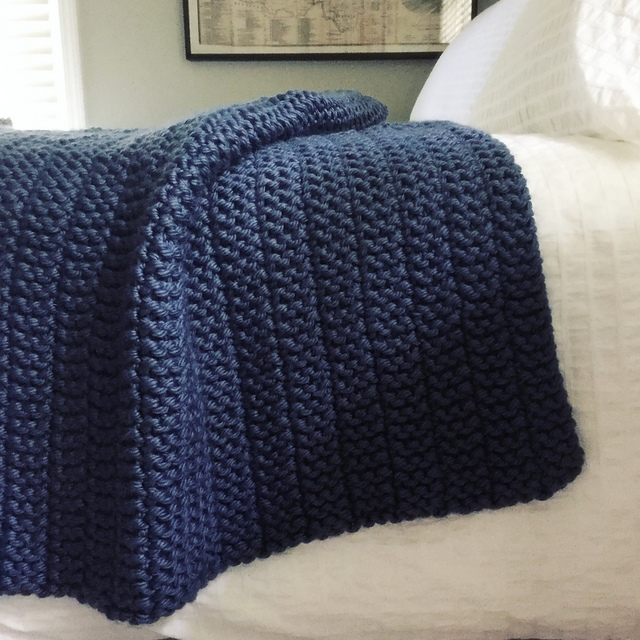 Free Reversible Blanket Knitting Patterns in Chunky Yarn