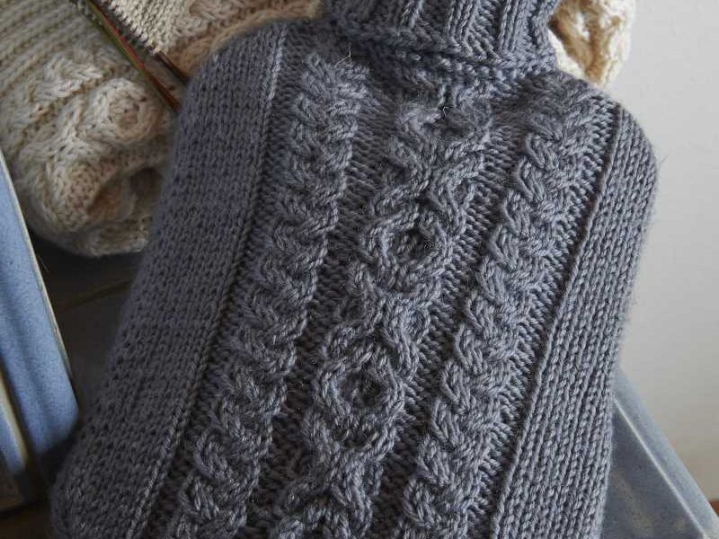 Naughts and Crosses Cabled Hot Water Bottle Free Knitting Pattern