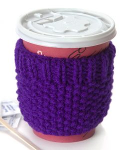 Easy knit coffee cozy pattern for beginners.