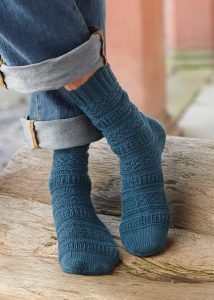 Free Knitting Pattern for Pattern Mix Socks. Easy socks knitting pattern.