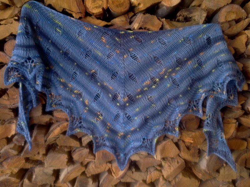 Free Knitting Pattern for the London Calling Shawl