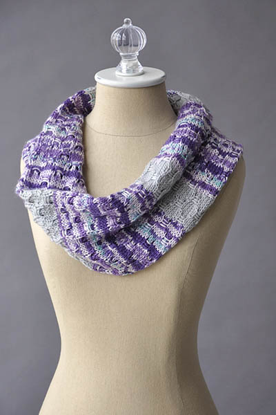 Free Knitting Pattern for the Together Cowl.