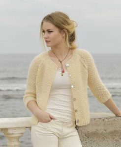 Le Conquet Free Knitting Pattern for a Raglan Jacket, Easy seed stitch jacket to knit for women.