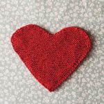 Free Knitting Pattern for a Queen of Hearts Dishcloth