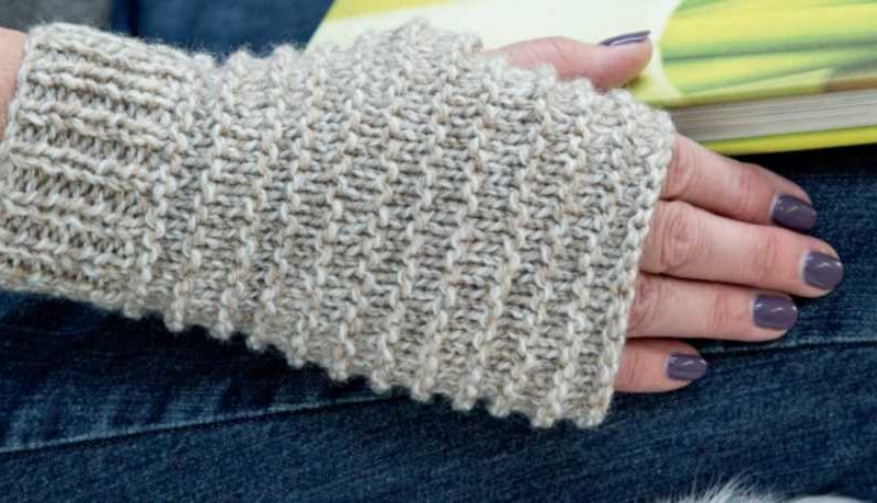 Free Knitting Pattern for Easy Fingerless Mitts