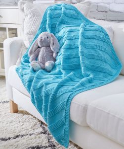 Free Knitting Pattern for an Easy Cuddly Knit Baby Blanket
