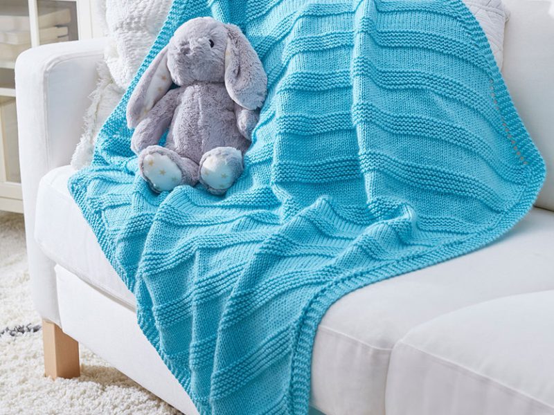 Free Knitting Pattern for an Easy Cuddly Knit Baby Blanket
