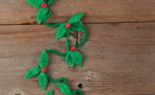 Free Knitting Pattern for a Holly Garland