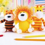 Free Knitting Pattern for a Lion, Tiger and Giraffe Toy Set