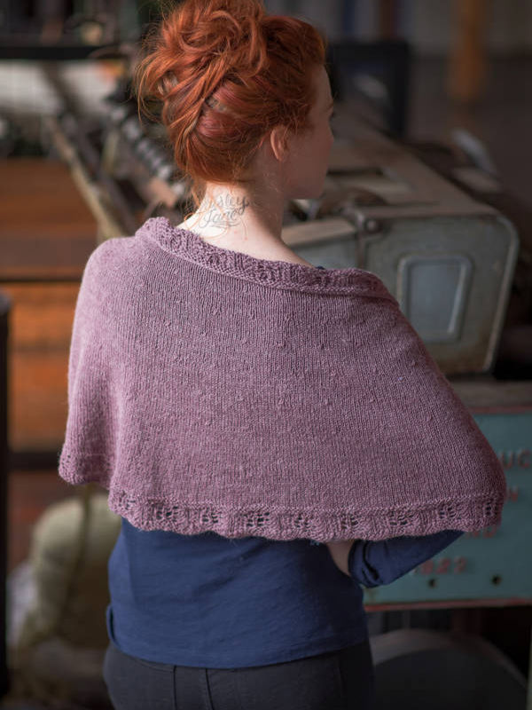 Free Knitting Patterns for a Simple Poncho Nette