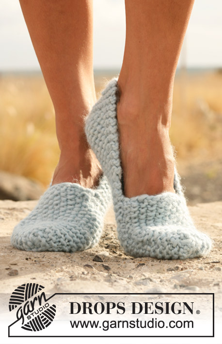 Free knitting pattern for Seed stitch slippers