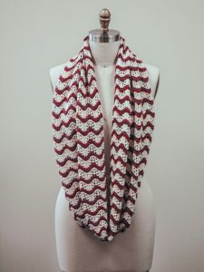 Free Knitting Pattern for a Ripple Stitch Cowl Penelope
