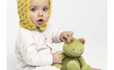 Free Knitting Pattern for a Cabled Bonnet for Baby
