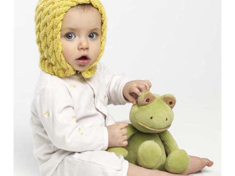 Free Knitting Pattern for a Cabled Bonnet for Baby
