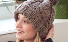 Free knitting pattern for a cable hat with rib stitch edge