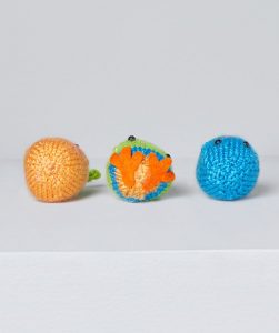 Free Easter Knitting Pattern for Chrissy Knit Chick and the Egg-stras