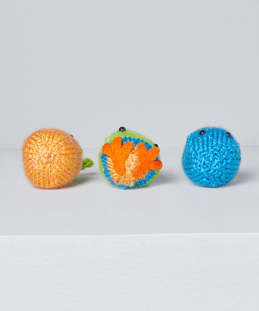 Free Easter Knitting Pattern for Chrissy Knit Chick and the Egg-stras