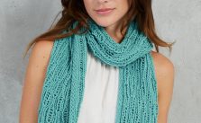 Free Knitting Pattern for a Drop Stitch Scarf