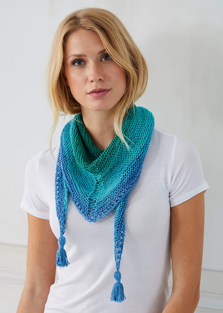 Free Knitting Pattern for a Triangular Scarf 2019