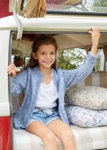 Free Knitting Pattern for an Easy Girl’s Cardigan
