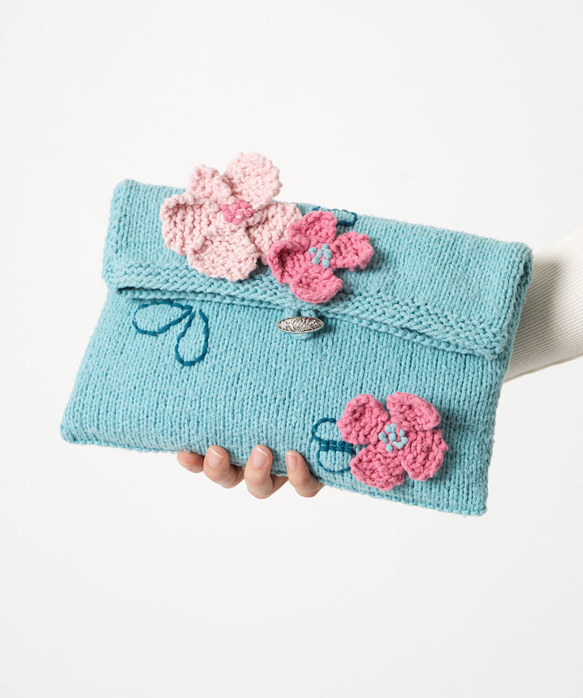 Free Knitting Pattern for It's a Date Clutch