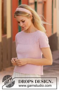 Free Knitting Pattern for a Ladies Top with Ribbed Yoke
